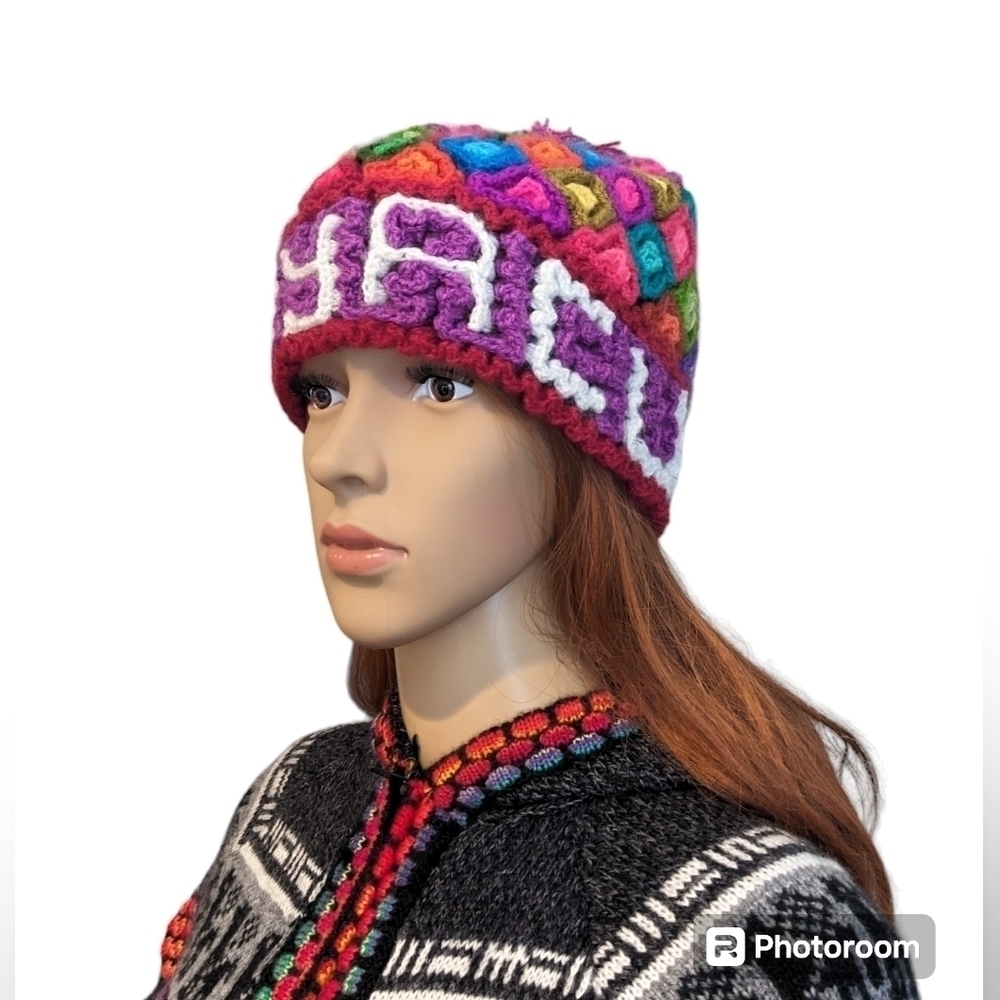 Handmade Peruvian hat/Chullo "Ayacucho" design unique extra soft